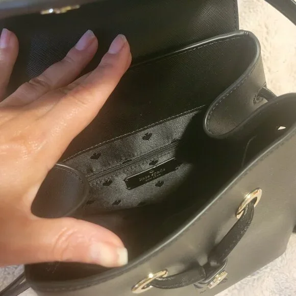 ♠️Kate Spade Black Medium Flap Backpack♠️ - Picture 12 of 16